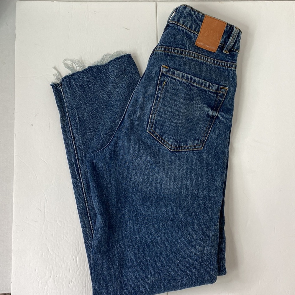 Zara High Waist Straight Fit Jeans